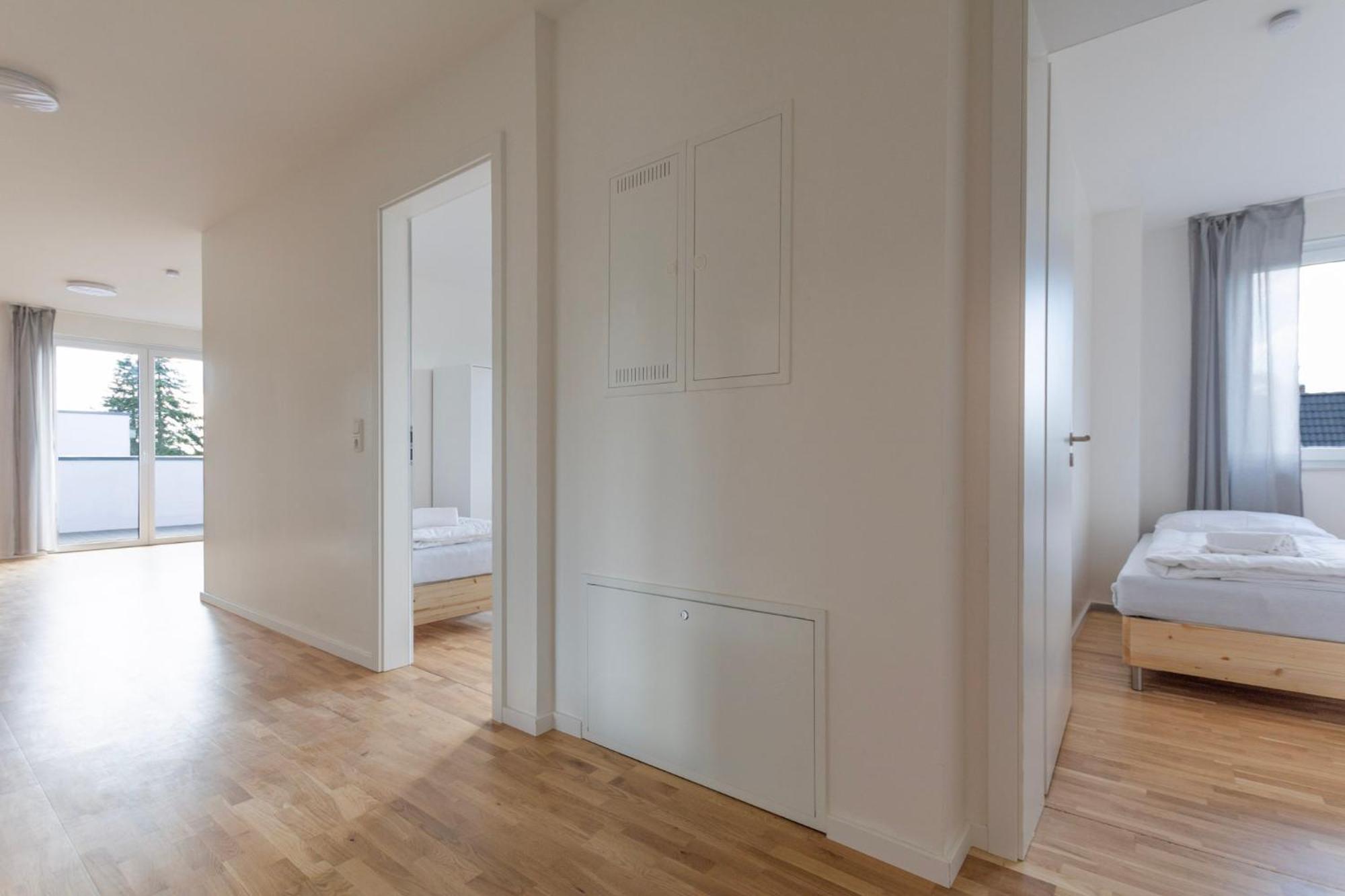 T&k - Bergisch Gladbach - 7 Comfortable - 20 Min To Fair Messe Appartement Keulen