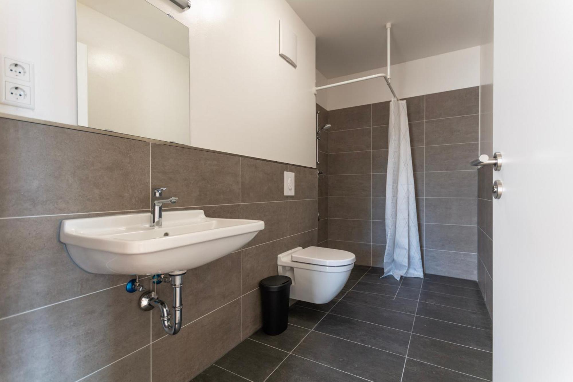 T&k - Bergisch Gladbach - 7 Comfortable - 20 Min To Fair Messe * Keulen