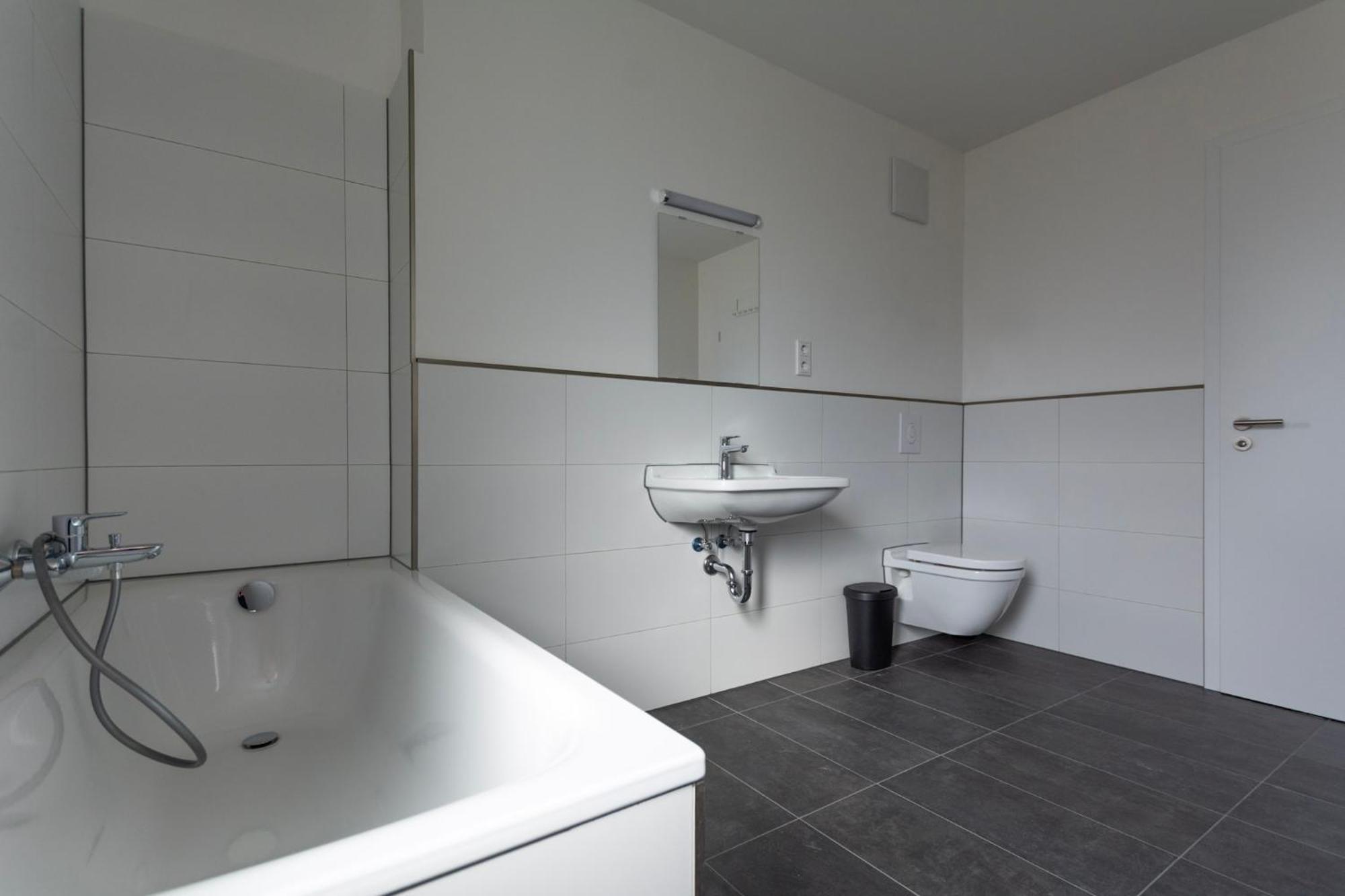T&k - Bergisch Gladbach - 7 Comfortable - 20 Min To Fair Messe Keulen