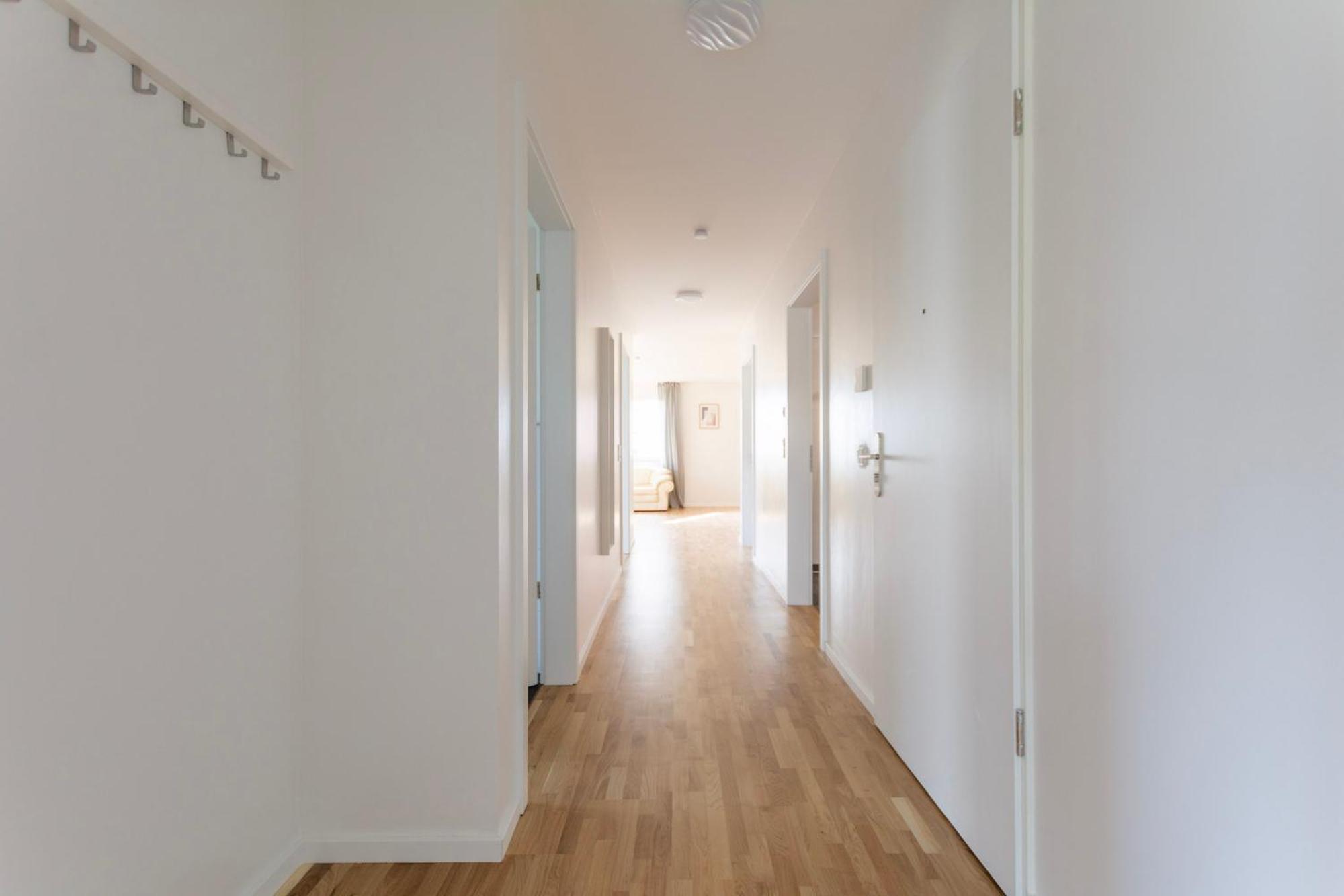 T&k - Bergisch Gladbach - 7 Comfortable - 20 Min To Fair Messe Appartement *