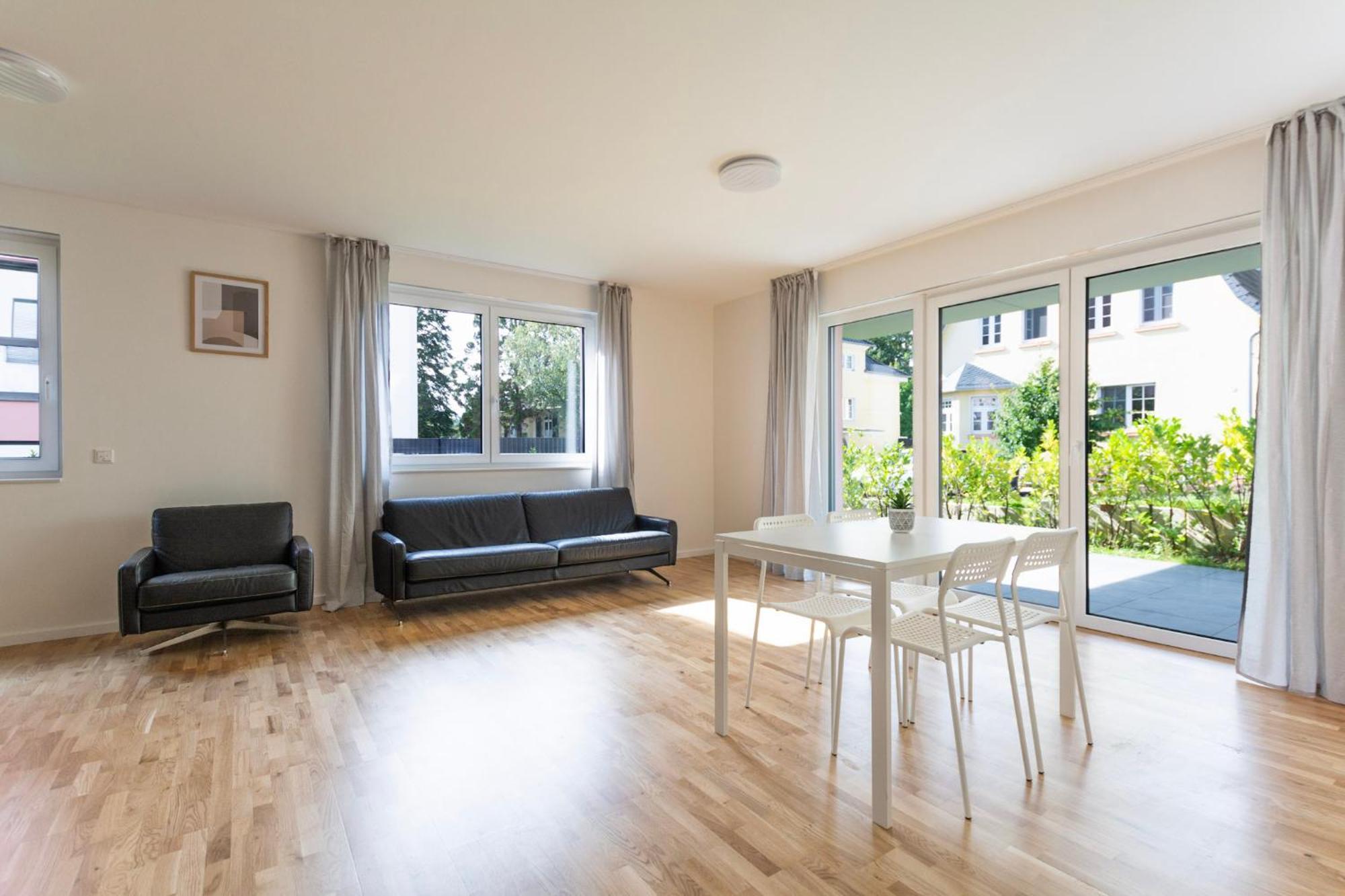 T&k - Bergisch Gladbach - 7 Comfortable - 20 Min To Fair Messe Keulen