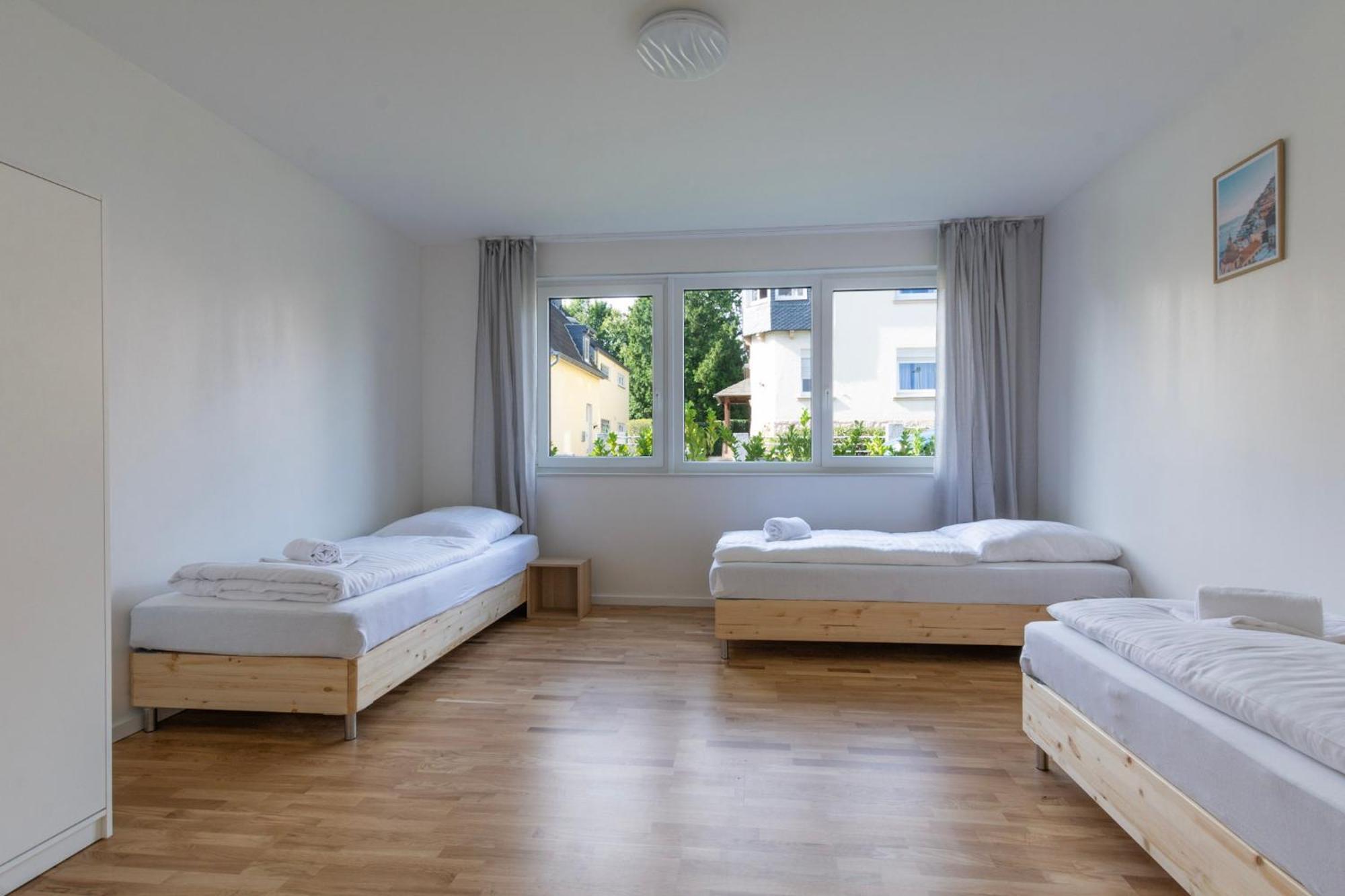 T&k - Bergisch Gladbach - 7 Comfortable - 20 Min To Fair Messe Appartement