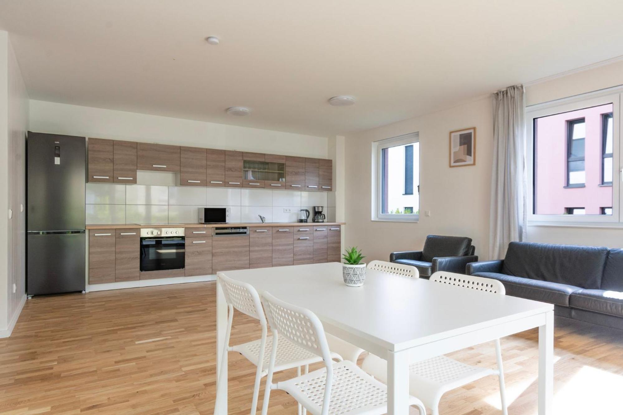 Appartement T&k - Bergisch Gladbach - 7 Comfortable - 20 Min To Fair Messe