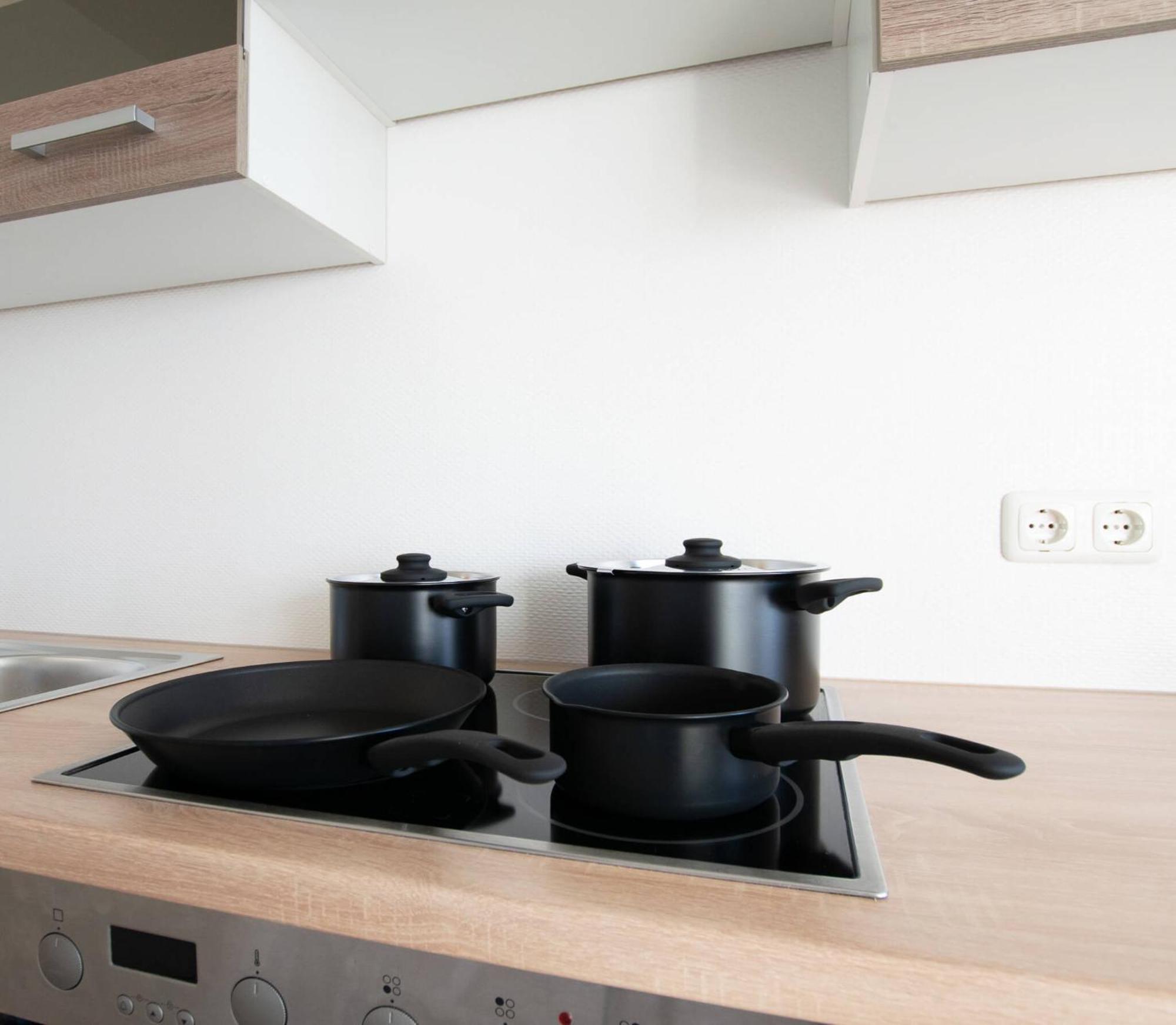 T&k - Bergisch Gladbach - 7 Comfortable - 20 Min To Fair Messe Appartement *